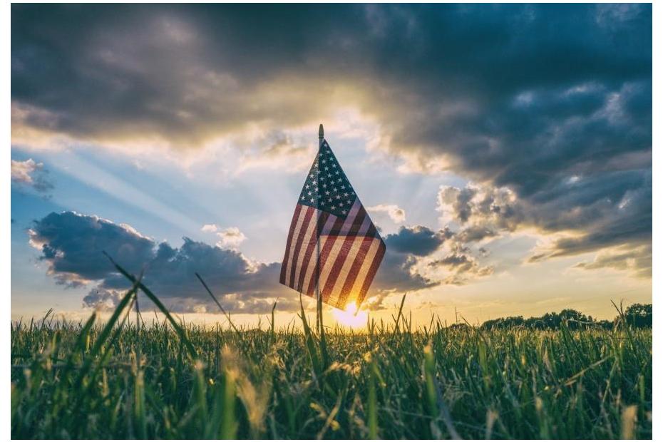 Memorial Day Smartphone Tips for Seniors